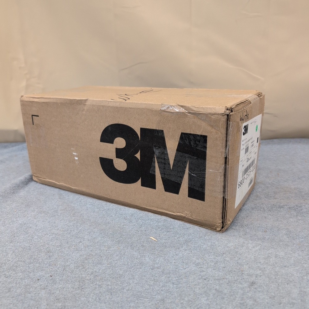 3M 680 Series Scotchlite Reflective Vinyl Film Nonperf White 6800-1515-010 Roll - Picture 3 of 6